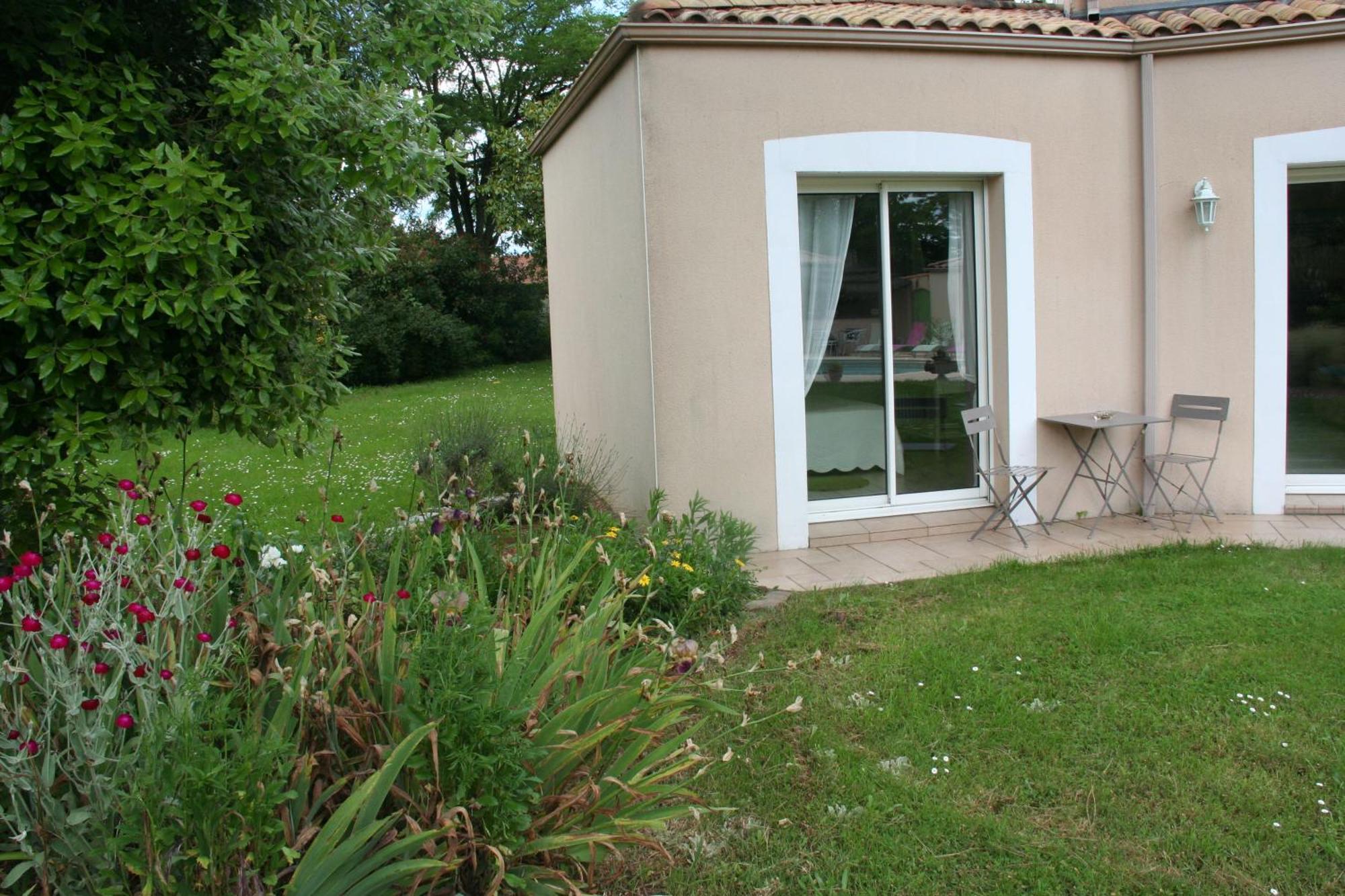 Une Chambre A La Campagne Basse-Goulaine Exterior photo